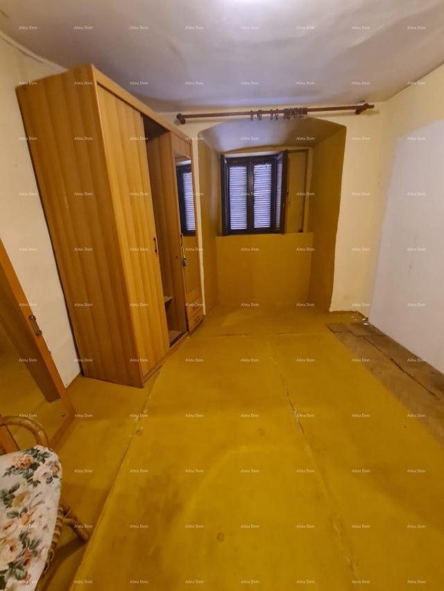 Kuća Kuća, centar Buja, 106 m²
