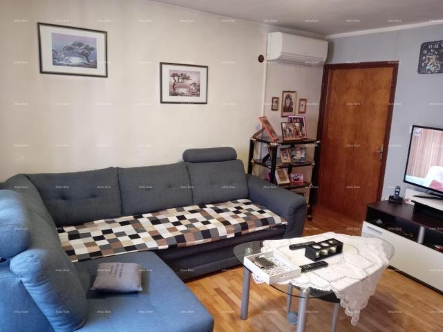 Kuća Kuća, centar Buja, 106 m²