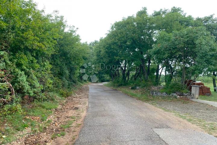 RAKALJ – parcela s dozvolom, pogled na more