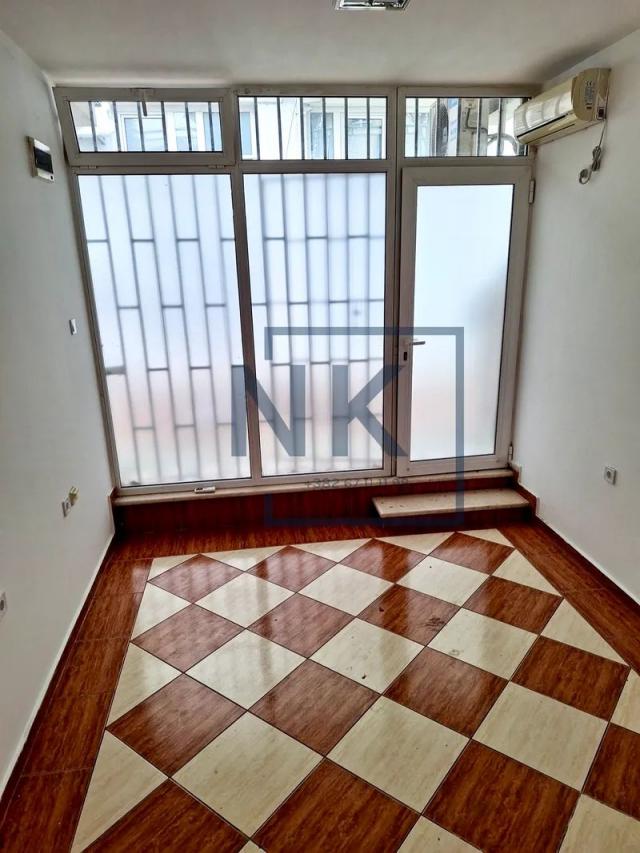 Najam/Izdavanje | Poslovni prostor | 15m2 | Podgorica, Preko Morače