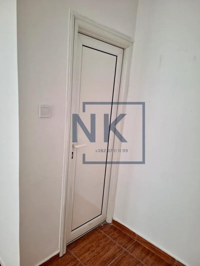 Najam/Izdavanje | Poslovni prostor | 15m2 | Podgorica, Preko Morače