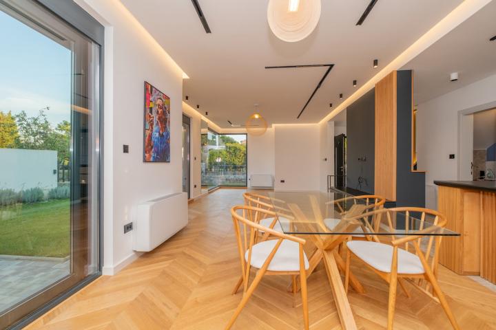 Vila, 182m2, Donja Gorica, Podgorica