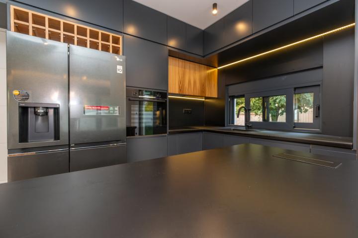 Vila, 182m2, Donja Gorica, Podgorica