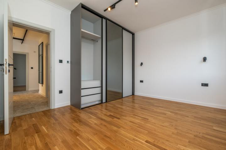 Vila, 182m2, Donja Gorica, Podgorica