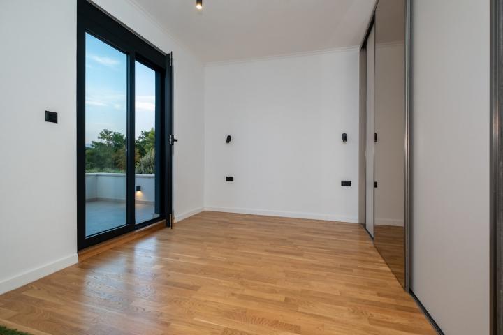 Vila, 182m2, Donja Gorica, Podgorica