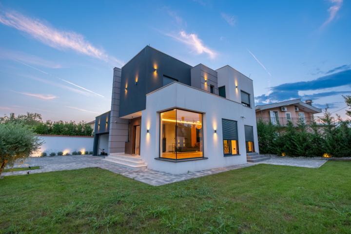 Vila, 182m2, Donja Gorica, Podgorica