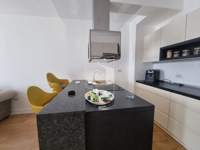 Jednosoban namješten stan, 68m2, City kvart, Podgorica