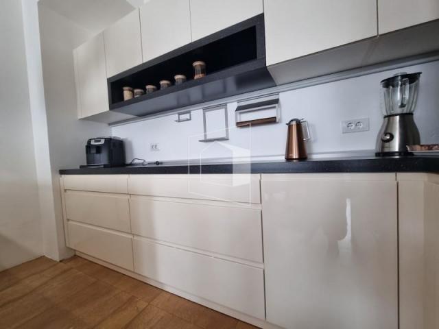 Jednosoban namješten stan, 68m2, City kvart, Podgorica