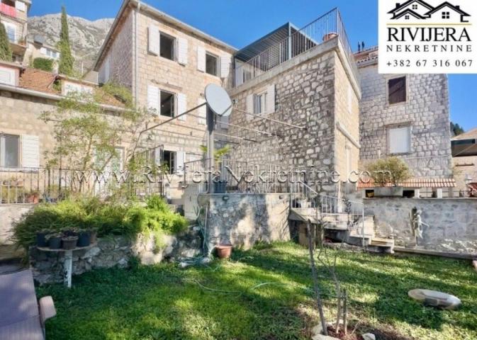For sale two authentic stone properties on the first line by the sea Perast