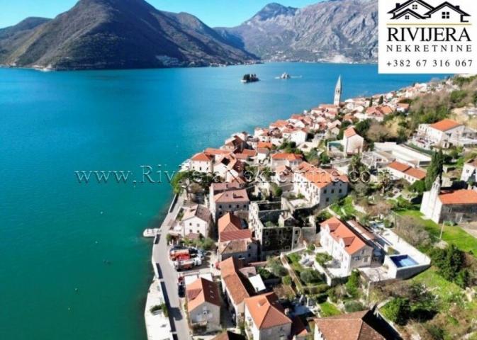 For sale two authentic stone properties on the first line by the sea Perast