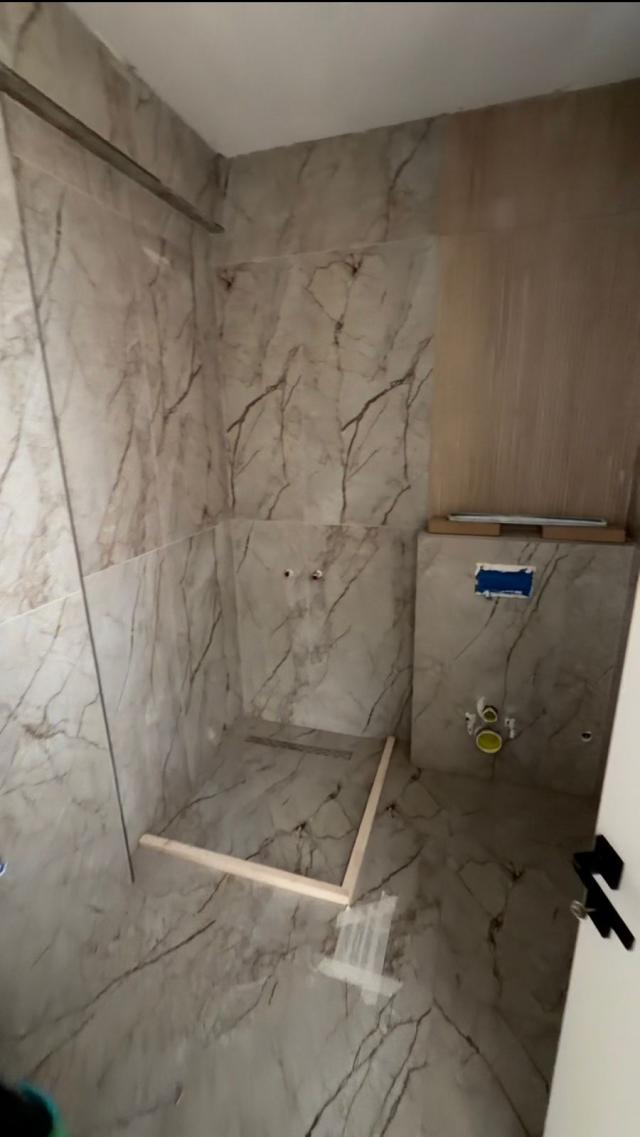Na prodaju nova dvospratna kuća 225m² na placu od 400m² sa garažom i mogućnošću nadogradnje – Bar