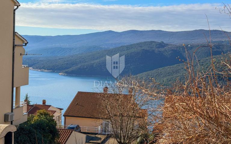 Rabac, stan u blizini mora!