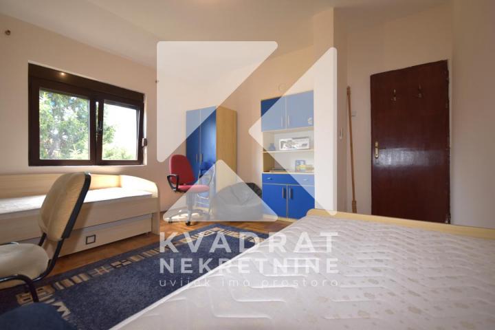 Izdavanje, Dvosoban stan, Podgorica, Stari Aerodrom, 80m2
