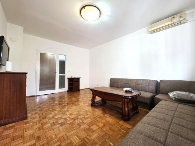 Dvosoban namješten stan, 78m2, Gintaš, Podgorica