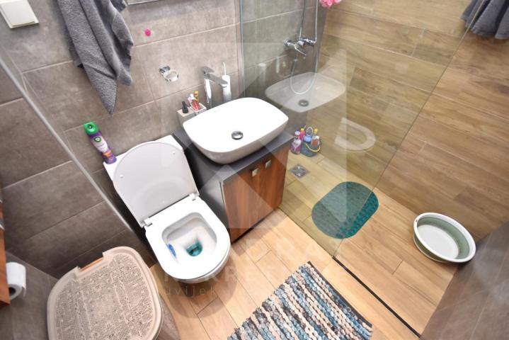 Prodaja, Trosoban stan, Podgorica, Tuški Put, 98m2
