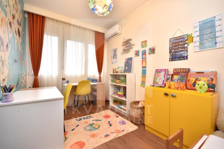 Prodaja, Trosoban stan, Podgorica, Tuški Put, 98m2