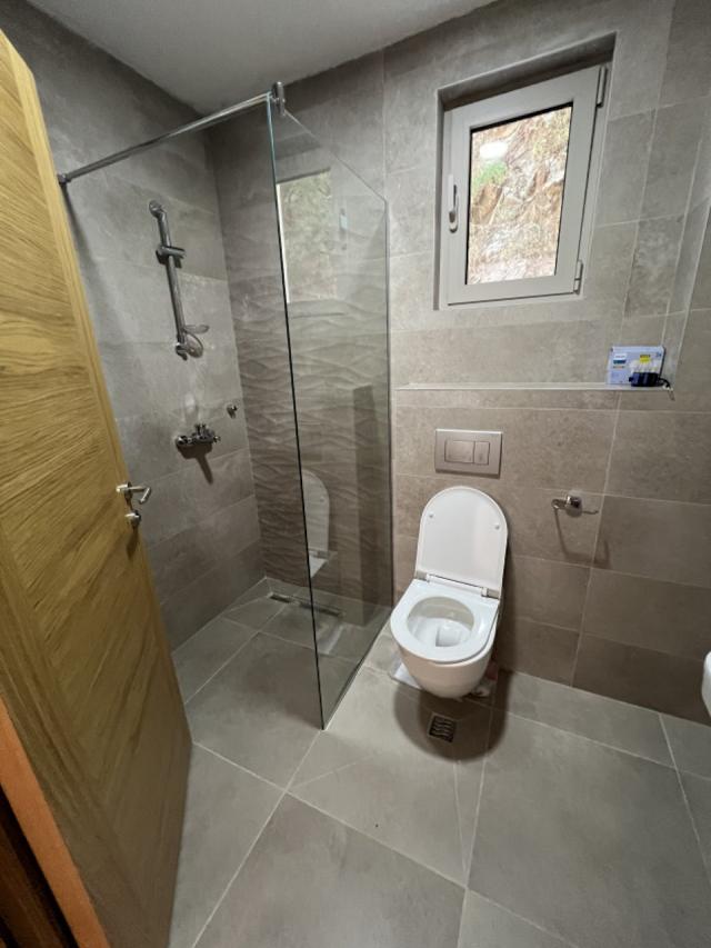Modern 2-Bedroom Apartment for Sale in Bečići (Budva)