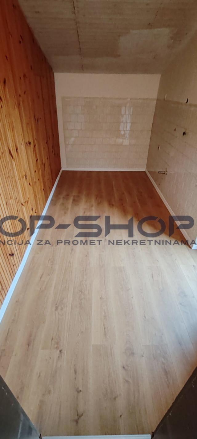 Klinča Sela, Repišće, Kuća za radnike, max 25 osoba, 252m2