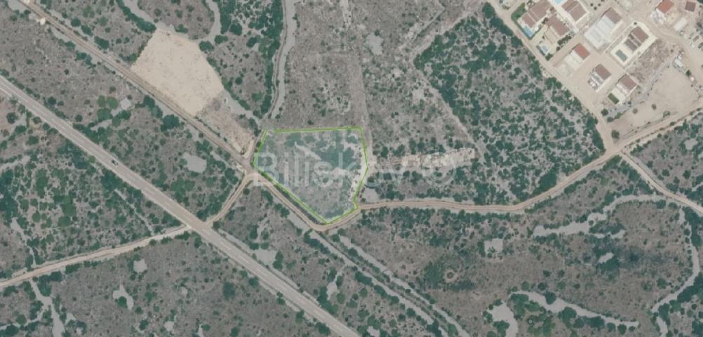 Prodaja, Šibenik, Martinska – Građevinsko zemljište površine 3250 m²