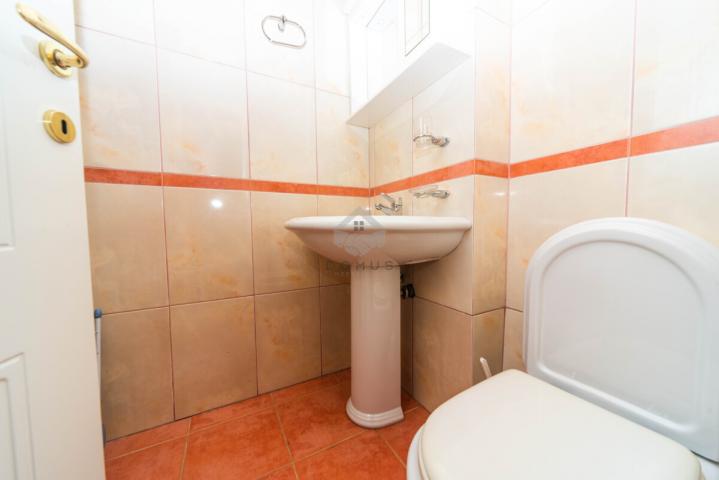 Jednosoban namješten stan 70m2, Centar - Podgorica