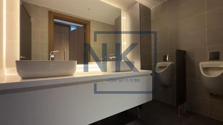 Prodaja | Poslovni prostor | 2542m² | Podgorica, Centar