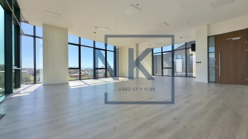Prodaja | Poslovni prostor | 2542m² | Podgorica, Centar