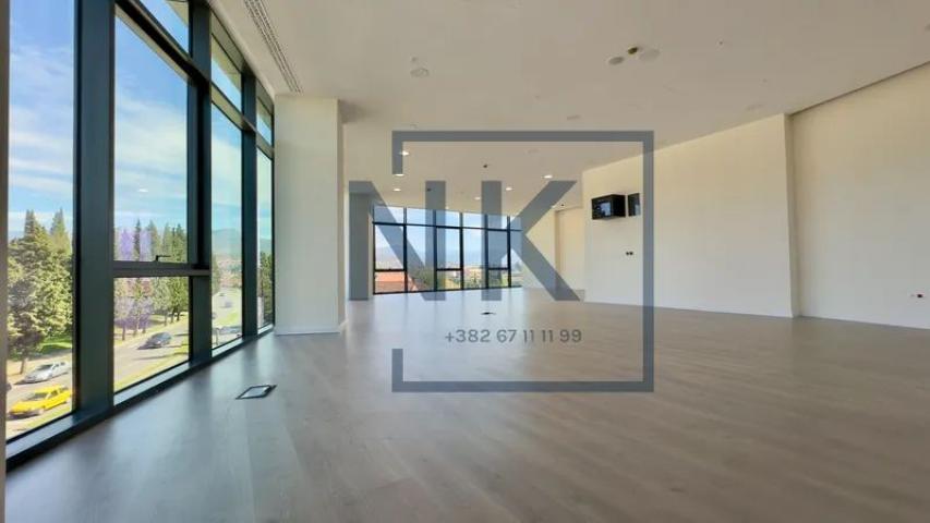 Prodaja | Poslovni prostor | 2542m² | Podgorica, Centar