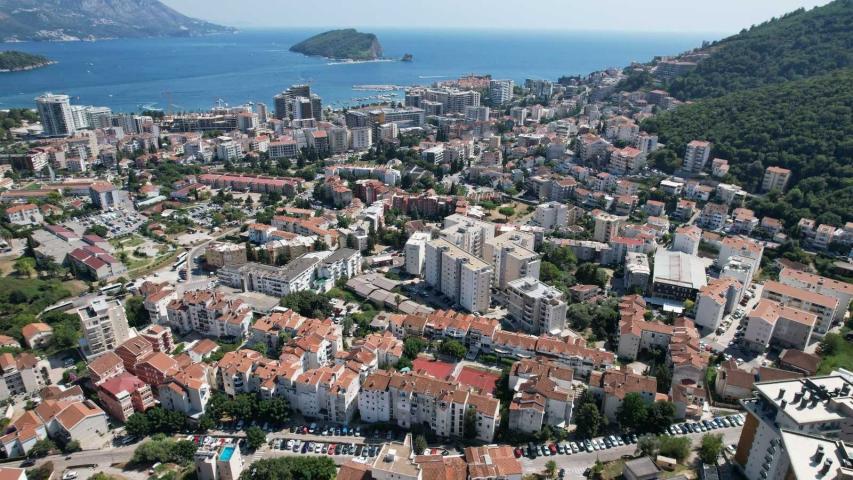 Prodaja urbanizovanog zemljista 480m² u Budvi