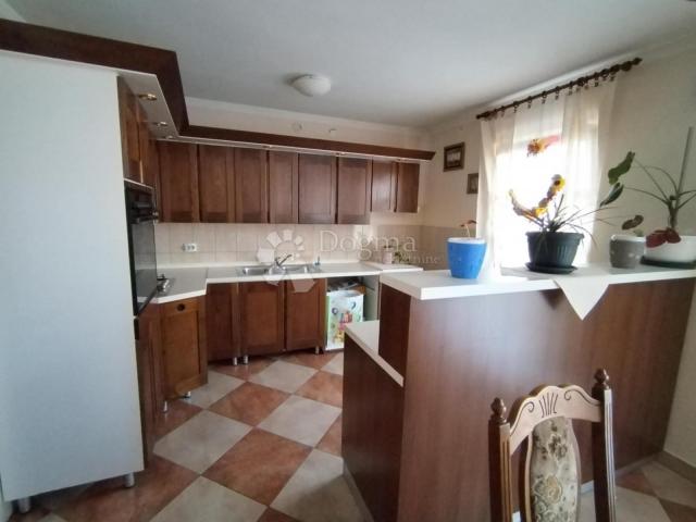 Dvije kuće kod Vrbovca - odlična prilika!
