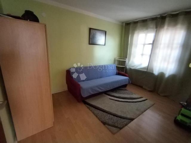 Dvije kuće kod Vrbovca - odlična prilika!