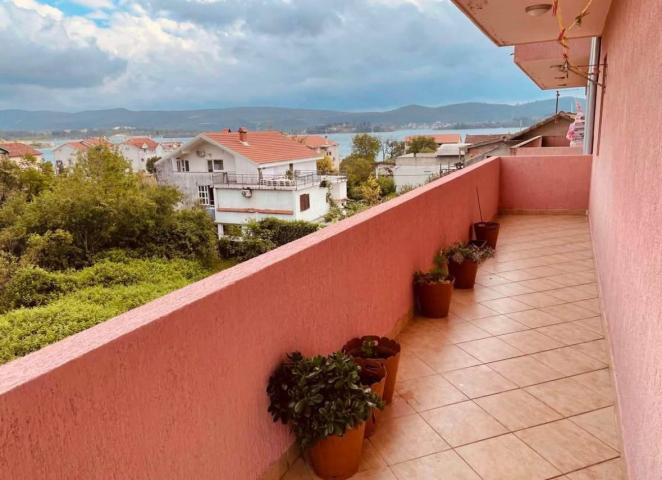 Stan Najam/Zakup Tivat 85 m2