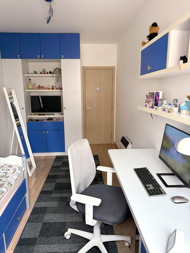 Prodaja luksuzno opremljenog trosobnog stana 72m2 u Podgorici – City Kvart