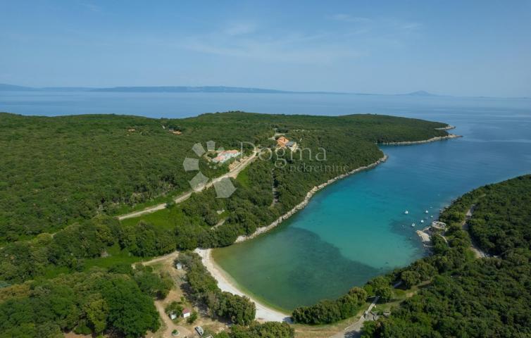 VILLA S BAZENOM+GRAĐEVINSKO POGLED MORE