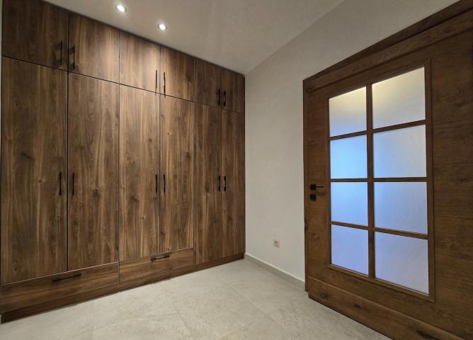 Vila, 204m2, Kučka korita, Podgorica