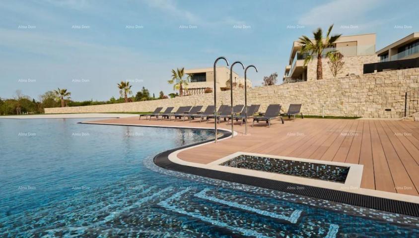 Apartment UMAG, Luxury resort with rooftop infinity pool!