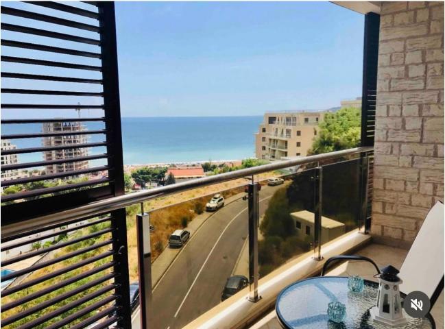 Moderno opremljen studio apartman 45m2 sa pogledom na more-Becici, Anatoilia