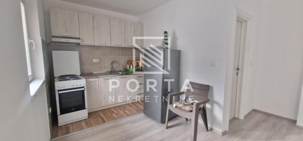 Fotografija stana 6 od 19