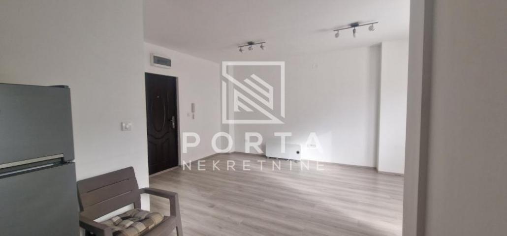 Fotografija stana 13 od 19