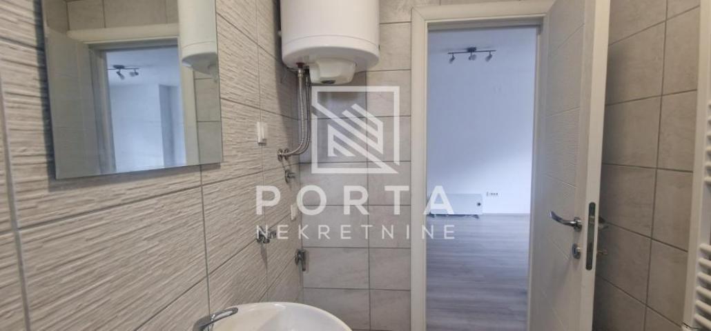 Fotografija stana 15 od 19