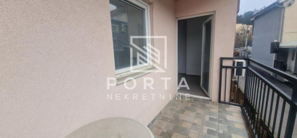 Fotografija stana 19 od 19