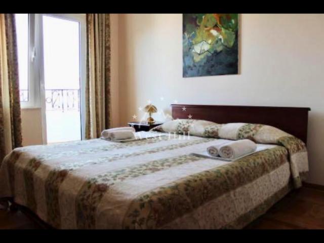 Mini hotel sa 13 apartmana