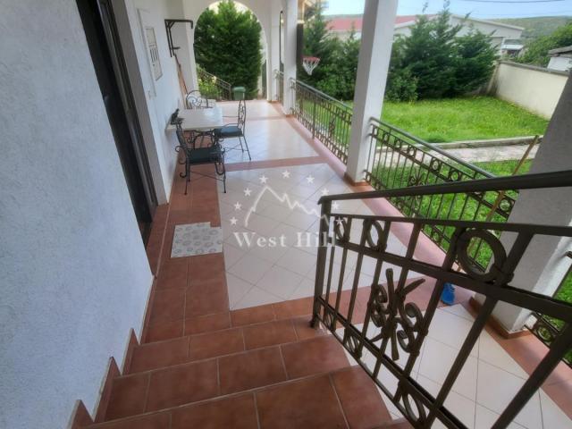 Kuća na prodaju Crna Gora sa 8 apartmana, Sutomore, Bar - objekat 8123