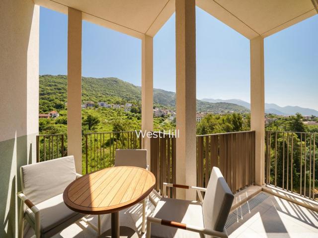 Dvosoban stan u Porto Montenegru