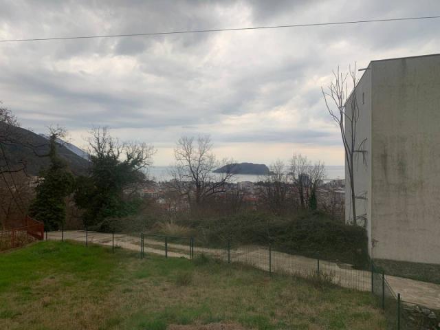 Montazna kuca sa pogledom na more 