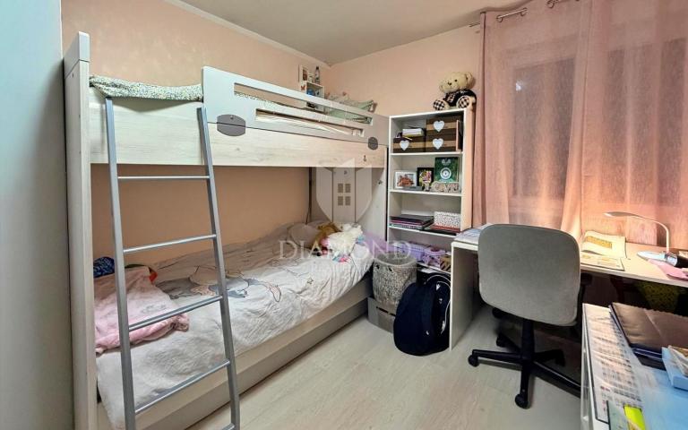 EKSKLUZIVNO, stan u Labinu, na traženoj lokaciji