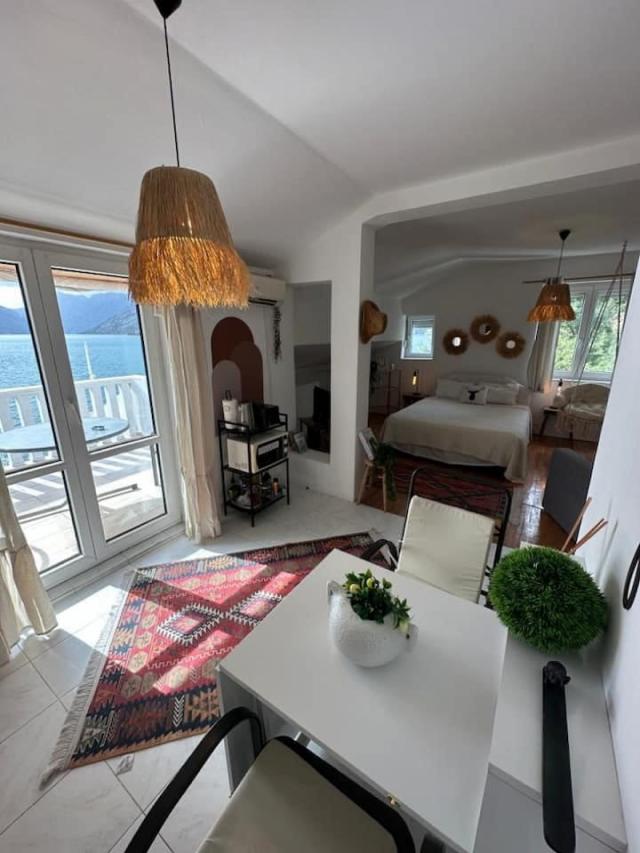 APARTMAN U ZALIVU 