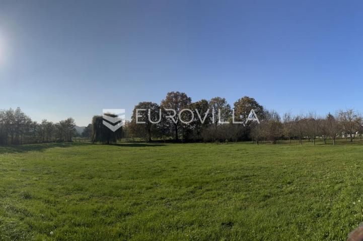 Daruvar, građevinsko zemljište 10590 m²