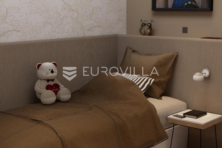 Kaštel Stari, dvosoban stan u prizemlju s vrtom