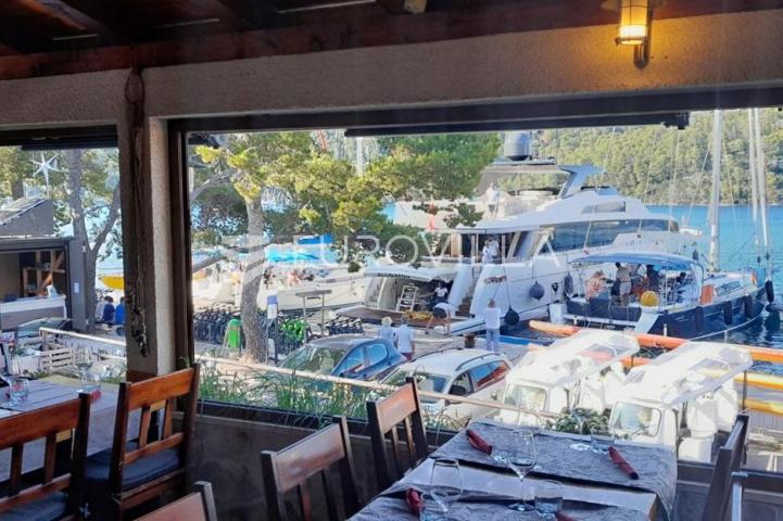 Mljet, Polače, restoran, najam