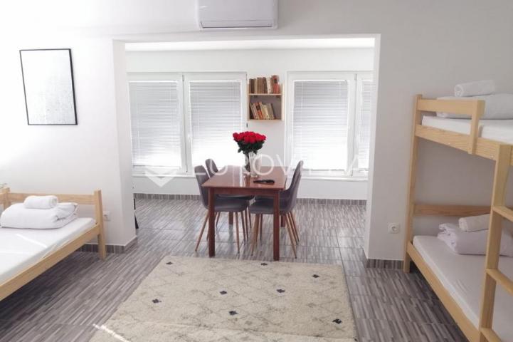 Karlovac, hostel 500 m², mirna lokacija, blizina centra
